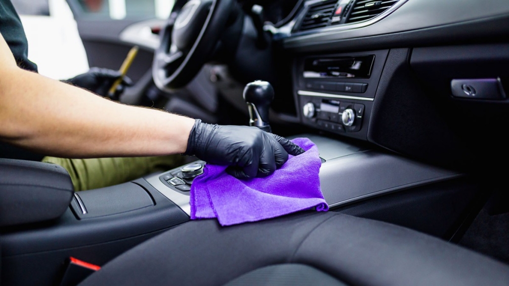 Eliminar profesionalmente la humedad en el coche